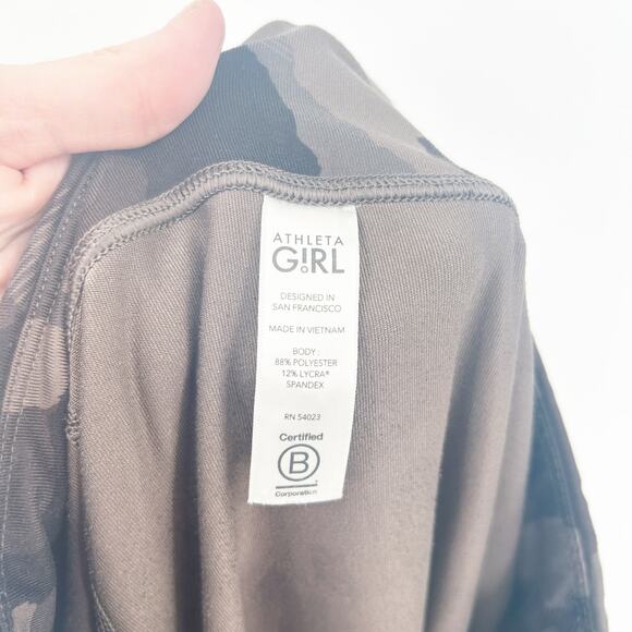 Athleta Girls Active Athleisure Printed Chit Chat Tights Camo Leggings‎ Size 16 - Picture 6 of 7